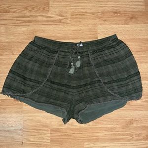 Olive green American Eagle shorts